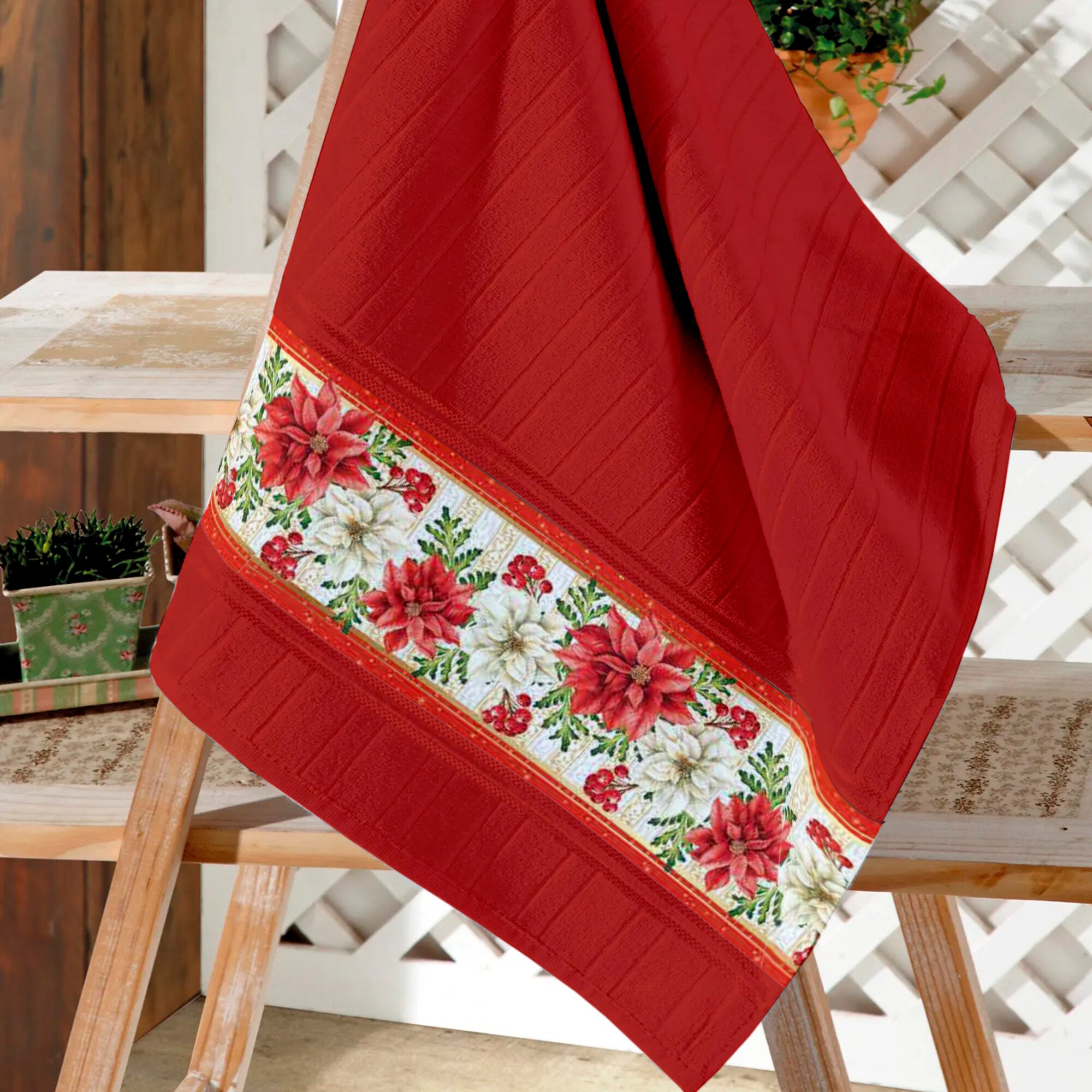 Toalla decorativa navideña con cenefa Patchwork Poinsetias Roja